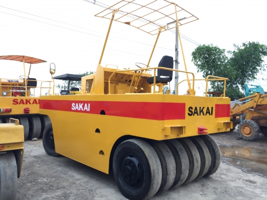 ขายรถบดล้อยาง11ล้อ SAKAI พร้อมใช้งาน เล่มทะเบียน ขายรถบดล้อยาง11ล้อ SAKAI พร้อมใช้งาน เล่มทะเบียน