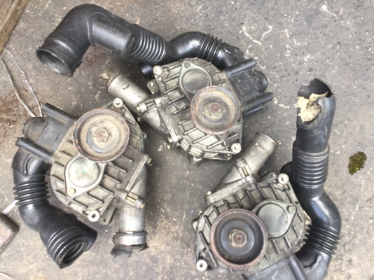 ขายซุปเปอร์ชาร์จ (ลูกเล็ก) มือ 2 ญี่ปุ่น