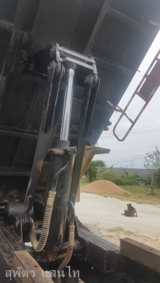 6 ล้อ HINO MAGA ดั๊ม