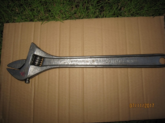 ประแจเลื่อน Bahco Made in Sweden ของแท้ ขนาด 15 นิ้ว (ลดเหลือ 1100 บาท)