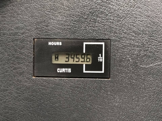 HYUNDAI 220-9s 3000 ชมพร้อมใช้เปลี่ยนของเหลวหมดแล้ว รถออกห้าง ระบบสสมบูรณ์หมด พร้อมใช้งานยาวๆ ขาย 1950000 จัดไฟแนนซ์ได้ 0909920299