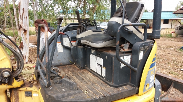 โครมัตสุ pc30MR-2 สภาพสวยๆพร้อมใช้