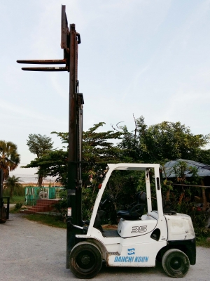 ขายรถฟอร์คลิฟต์ ซูมิโตโม 13FT35 (3.5ตัน) เสายกสูง 4.5 เมตร เก่านอก งาสไลด์ ติดต่อ 086-324-1992 086-775-7900