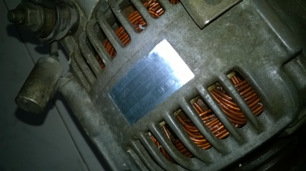 ขายไดร์ชาร์จ toyota 12v  สภาพok ราคา1300บาท โทร0924462525โส