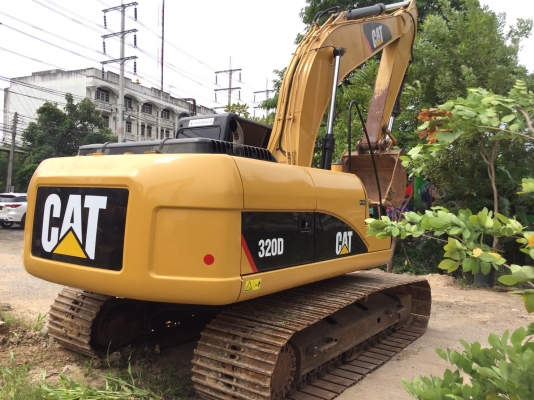 CAT 320D