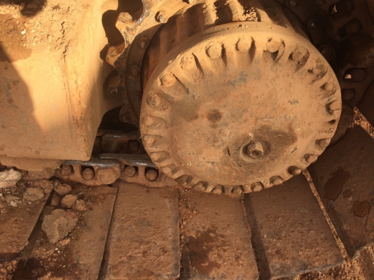 ขายด่วน KOMATSU PC200-3 สภาพพร้อมใช้งาน เครื่อง6HE1 ปั้มK3V โซ่ช่วงล่างพร้อมใช้งาน คอลโทรลสั้น เอกสารสัญญาซื้อขาย สนใจสอบถาม 093-0764943  088-3223272 K ตั้ม