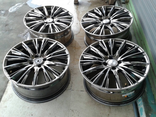 ขอบ17นิ้ว4รู100 ชุดนี้ ราคา 4900 บาท