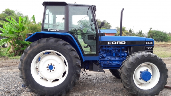 ขาย ford 8340 เพลาคาราโล่ ราคา 560000 บาท 084-5424150