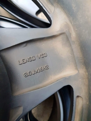 ขายล้อ LENSO แท้ 16x8 +10 สวยๆ ขายล้อ LENSO แท้ 16x8 +10 สวยๆ