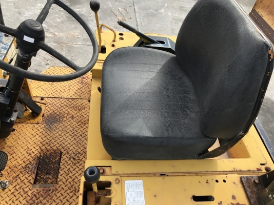 Furukawa FL30-1 บุ้งกี๋ 0.5 คิว นำเข้าจากญี่ปุ่น ไม่เคยใช้งานในไทย