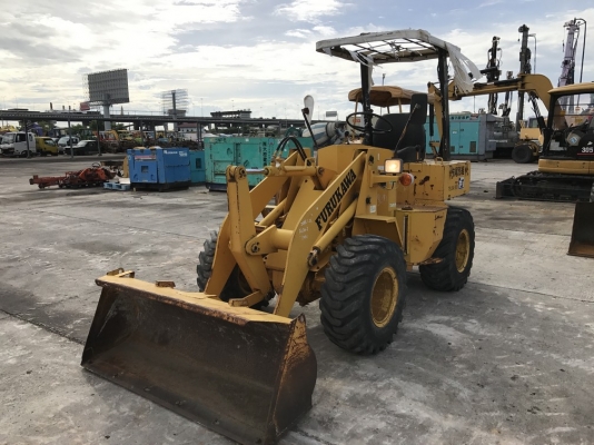 Furukawa FL30-1 บุ้งกี๋ 0.5 คิว นำเข้าจากญี่ปุ่น ไม่เคยใช้งานในไทย