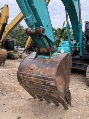 ขายรถแบ็คโฮ KOBELCO SK200-8 YN12 SuperX ใช้งาน 5 พันชั่วโมง ซีเรียลซ์สูง