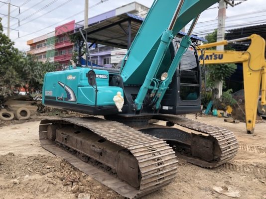 ขายรถแบ็คโฮ KOBELCO SK200-8 YN12 SuperX ใช้งาน 5 พันชั่วโมง ซีเรียลซ์สูง