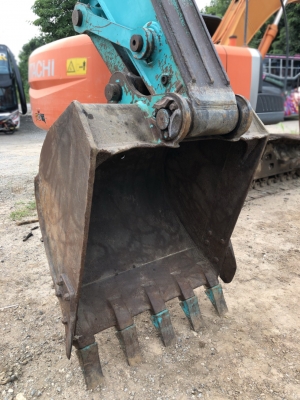 ขายรถแบ็คโฮ KOBELCO SK200-8 YN12 SuperX ใช้งาน 5 พันชั่วโมง ซีเรียลซ์สูง