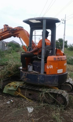 ขาย 250,000 บาท HITACHI EX30UR เก่านอก. เครื่องดี ปั้มแรง โช่หนา เอวแน่น. เอกสารชื้อขาย  รถอยู่ จ.ปทุมธานี โทร&amp;ไอดีไลน์ 0610710295