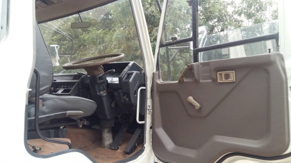 ขายหัวแชสชี  หลงTF  220  แรง  เทอร์โบร์  รถสวยๆ เช็คสภาพใหม่หมด ราคา  550,000  บาท