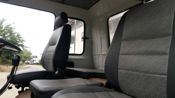 ขายหัวแชสชี  หลงTF  220  แรง  เทอร์โบร์  รถสวยๆ เช็คสภาพใหม่หมด ราคา  550,000  บาท