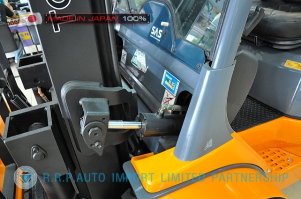 ขายรถโฟล์คลิฟท์มือสอง TOYOTA รุ่น 7FD25-16855 นำเข้าจากประเทศญี่ปุ่น 100\% ไม่เคยใช้งานในไทย