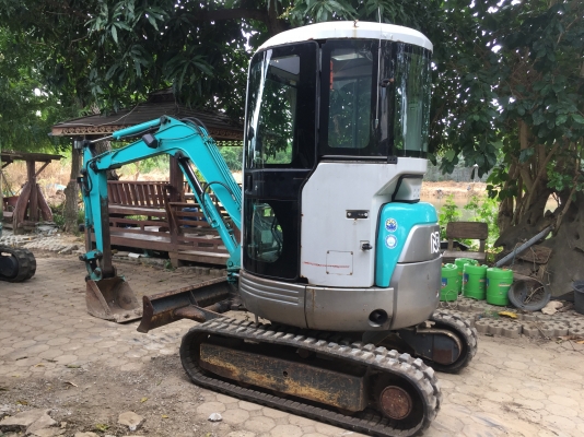 ขาย kobelco sk25sr มีเก๋ง รถเก่าญี่ปุ่นแท้100\% โทร086-1602189
