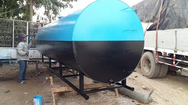 ขาย ถังน้ำ ถังน้ำมัน มือสอง 8800ลิตรหนา 6มิล  สวย พร้อมใช้ค่ะ