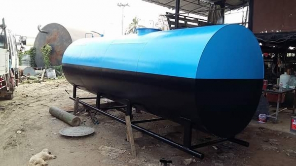 ขาย ถังน้ำ ถังน้ำมัน มือสอง 8800ลิตรหนา 6มิล  สวย พร้อมใช้ค่ะ