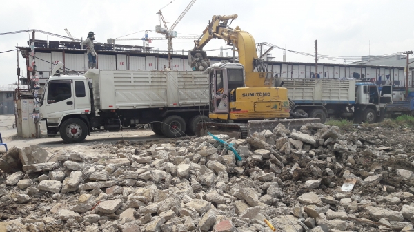 รับถมที่