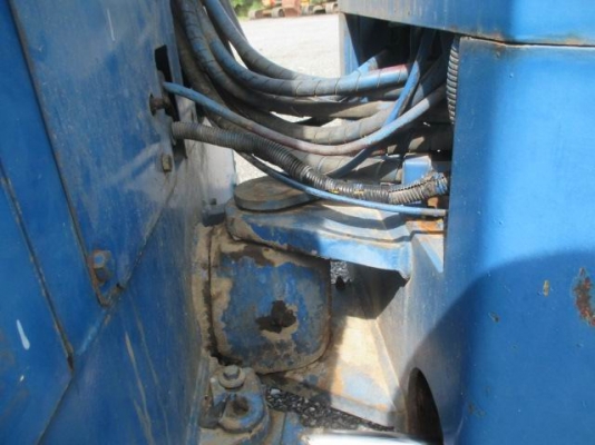 ขายรถบดสั่นสะเทือน  หน้าเหล็ก/หลังยาง รถบ้าน สภาพเก่านอก/มีทะเบียน รถสวยพร้อมใช้งาน  ขายราคา320,000 บาท