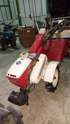 รถพรวนดินฮอนด้าเบนซิล 8 แรง อุปกรณ์ครบตรวจสภาพแล้วพร้อมใช้ รถพรวนดินฮอนด้าเบนซิล 8 แรง อุปกรณ์ครบตรวจสภาพแล้วพร้อมใช้