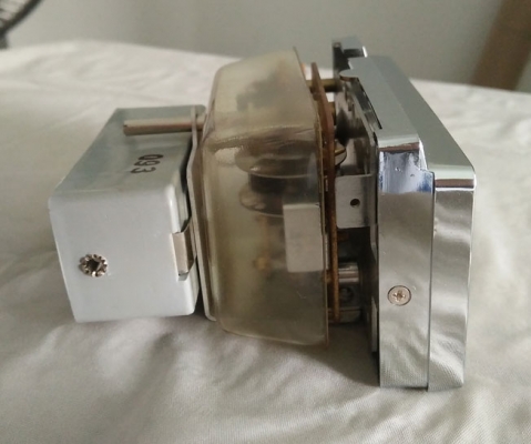 นาฬิการถเรโทร