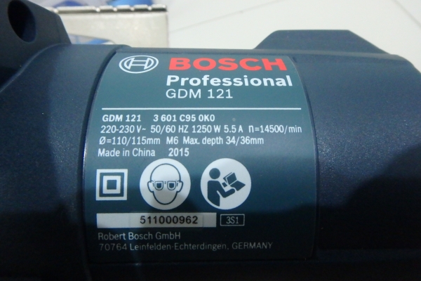 เลื่อย เครื่องตัดหินอ่อน (ตัวตัดน้ำ) Bosch ของแท้ รุ่น GDM 121 ของใหม่ มือหนึ่ง เลื่อย เครื่องตัดหินอ่อน (ตัวตัดน้ำ) Bosch ของแท้ รุ่น GDM 121 ของใหม่ มือหนึ่ง