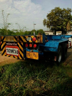 ขายหางก้าง 2 เพลา ปี 56 พนัสมาวิน ราคา 220,000 บาท  0967428942