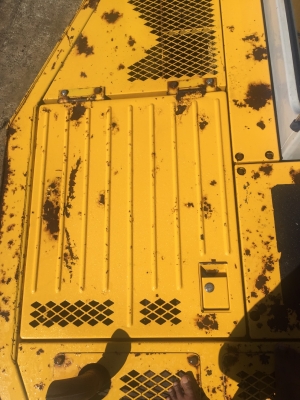 ขายรถขุดเก่าญี่ปุ่นแท้100\%  komatsu pc60-6 รถสวยใช้งานน้อย 3800ชั่วโมง เอวแน่น ช่วงล่างสวยพร้อมใช้งาน เอกสารอินวอย สนโทร089-2579650