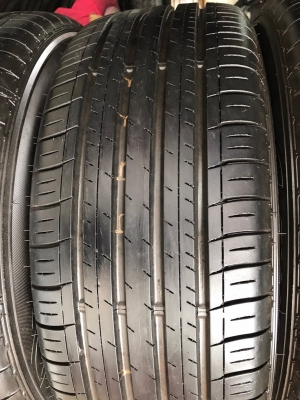 ยางป้ายแดง 215-55-16 Dunlop
