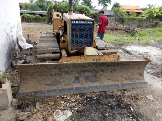 แท็กเตอร์ สภาพดี ราคาต่อรองได้ สนใจติดต่อ 096-825-1956(คุณอ๊อด) แท็กเตอร์ สภาพดี ราคาต่อรองได้ สนใจติดต่อ 096-825-1956(คุณอ๊อด)