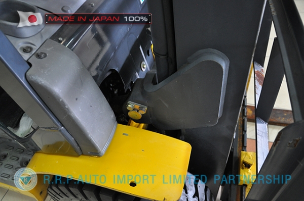 ขายรถโฟล์คลิฟท์มือสอง KOMATSU รุ่น FG20C-15-578814 นำเข้าจากประเทศญี่ปุ่น 100\% ไม่เคยใช้งานในไทย