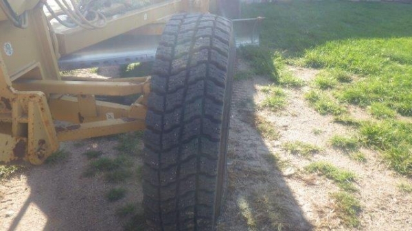 140G 5MD05xxx ปี 1995  7,834 ชม สนใจ 061-4194021 ภู พรภวิษย์  Line : 0614194021