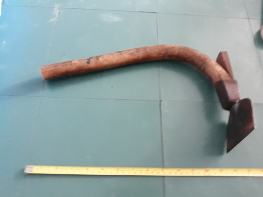 ขายจอบหงอนโบราณงานญี่ปุ่น Made in Japan.