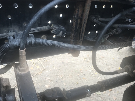 นางฟ้า‼️ไมล์น้อย15,000กิโลNMR130แรงม้าปี57กระบะดั้มสามมิตรยกชุดยาว3.8เมตร มือแรกป้ายแดง นางฟ้า‼️ไมล์น้อย15,000กิโลNMR130แรงม้าปี57กระบะดั้มสามมิตรยกชุดยาว3.8เมตร มือแรกป้ายแดง