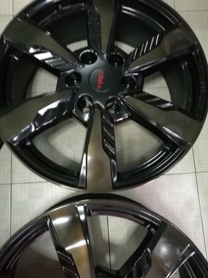 fortuner TRDขอบ20แท้ 4วง