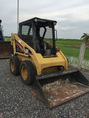 Catterpillar B226 ยางลม 001