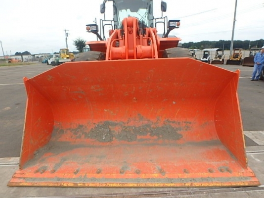 ขายรถตัก ยี่ห้อ HITACHI รุ่น ZW220