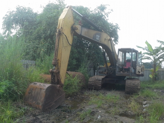 ขาย CAT E200B เครื่อง6BD1 เทอร์โบ ปั้ม K3V พร้อมใช้