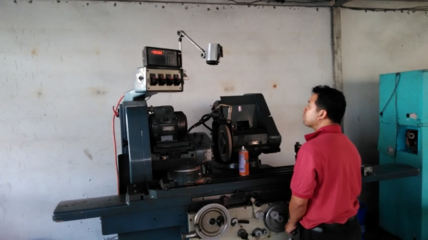 **ขายถูกๆ เครื่องเจียระไนกลม นอก-ใน..JONES-SHIPMAN(เก่านอก) ทดสอบเรียบร้อย ทุกระบบทำงานได้ดีมากๆ แน่นๆนิ่งๆเงียบๆพร้อมใช้งานครับ