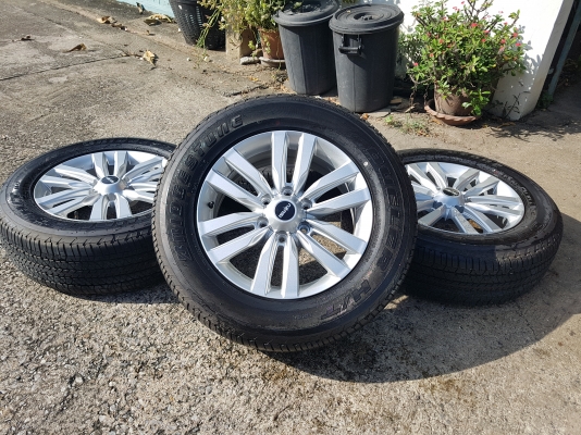 ล้อมิว X ขอบ 18พร้อมยางป้ายแดงปี17