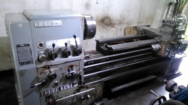 **ขายถูกๆ เครื่องกลึงสองรุ่นหนักจากญี่ปุ่น** CHUBU-KOKI 9ฟุต รุ่นหนักๆ ทดสอบเรียบร้อย ทุกระบบทำงานได้ดีมากๆ แน่นๆ นิ่งๆ พร้อมใช้งานครับ