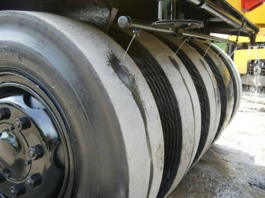 รถบดล้อยาง 9 ล้อ ราคา 580,000 รถกทม