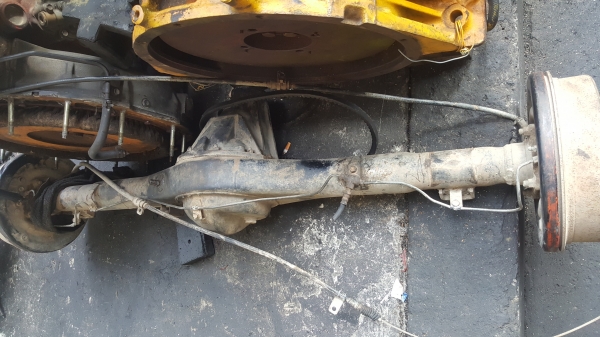 เพลาท้าย Toyota  Mites 10:41