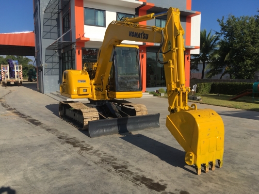 KOMATSU รุ่น: PC60-7