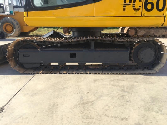 KOMATSU รุ่น: PC60-7