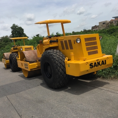 ขายด่วน รถบดสั่นสะเทือน SAKAI SV500D ขายด่วน รถบดสั่นสะเทือน SAKAI SV500D